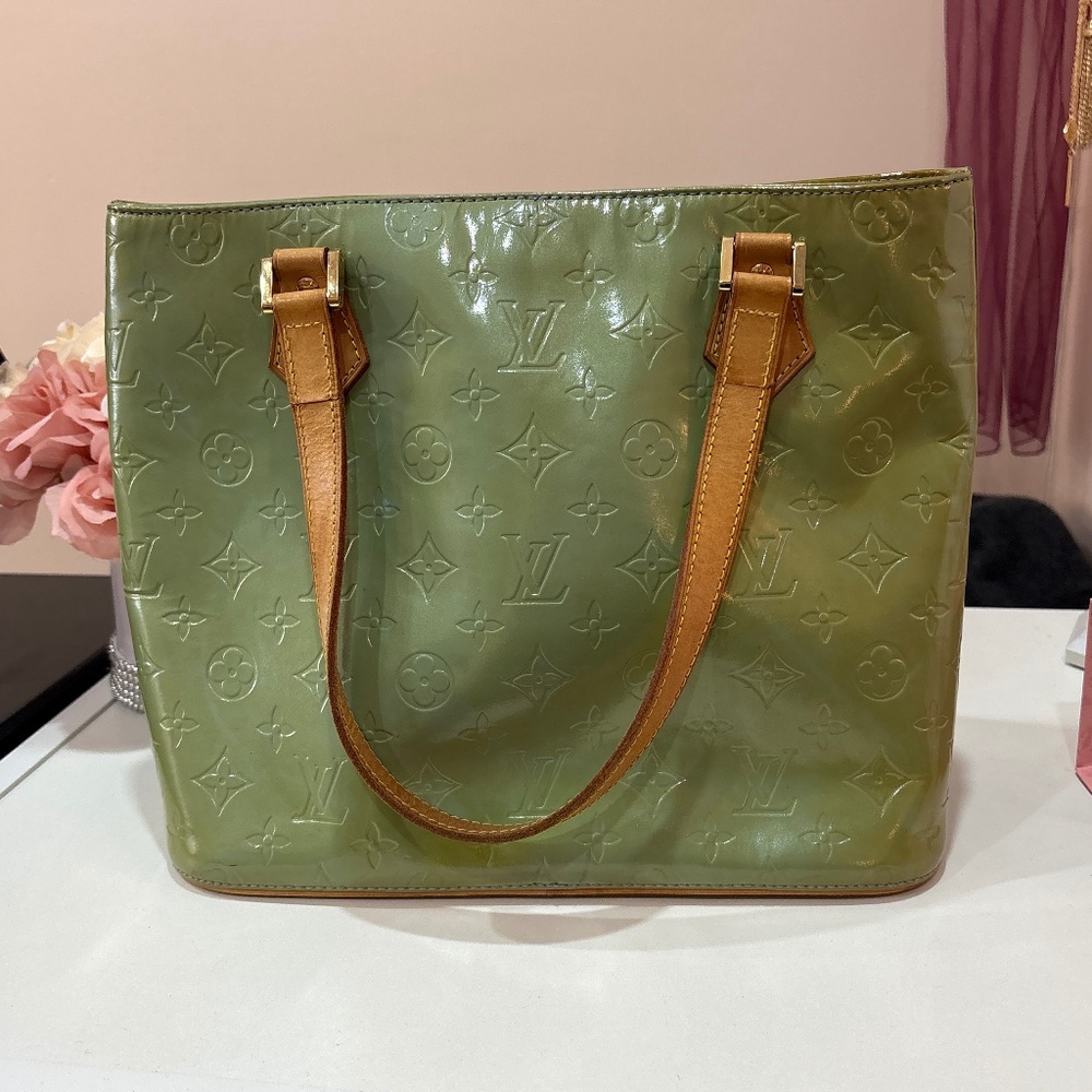 LV green Vernis tote